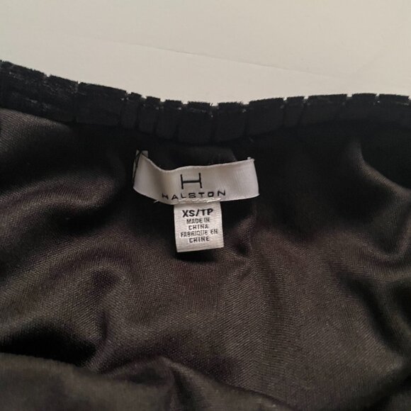 H Halston Womens Size XS/TP Black Velvet Off The Shoulder Textured Blouse NWT - Picture 5 of 10